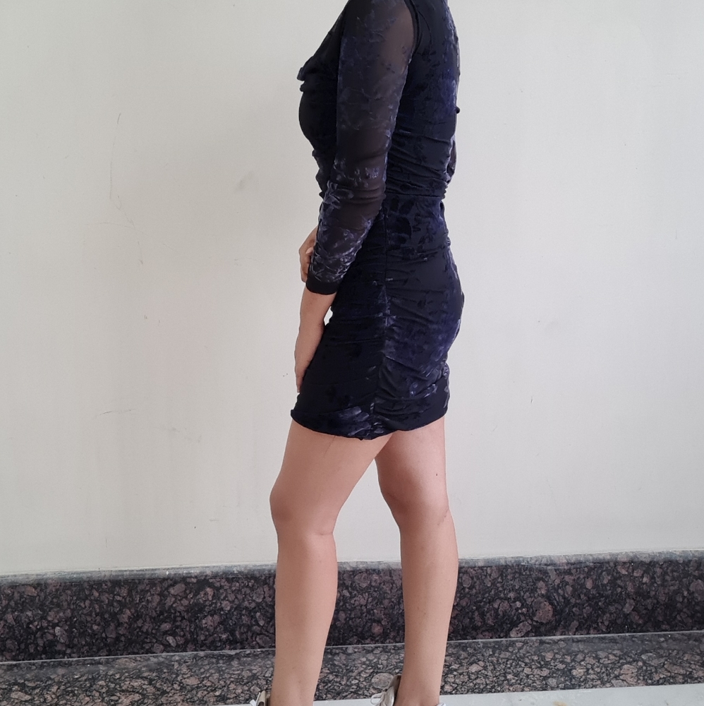 Bodycon Short fitted ruched dress - Picture 3 of 6